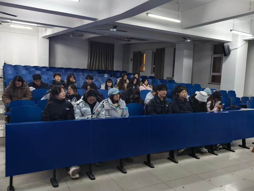 5829fdd675af81a4a7f5541c2f7bff5c